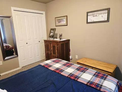 Bedroom - 15324 Bear St, La Pine, OR 97739 photo 3 of 5