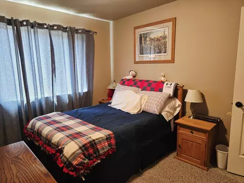 Bedroom - 15324 Bear St, La Pine, OR 97739 photo 1 of 5