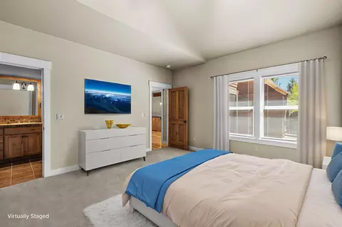Bedroom - 61441 Linton Loop, Bend, OR 97702 photo 2 of 6