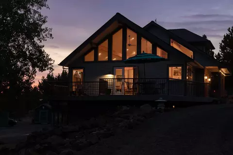 Exterior - 22310 Sweetgrass Dr, Bend, OR 97702 photo 19 of 27