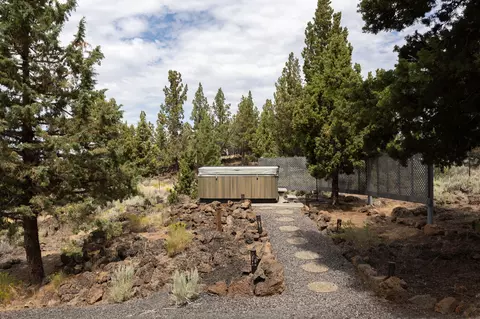 Exterior - 22310 Sweetgrass Dr, Bend, OR 97702 photo 16 of 27