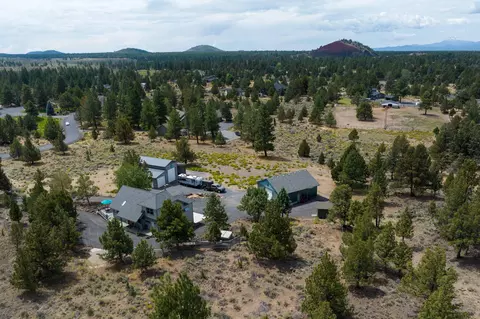 View/Area - 22310 Sweetgrass Dr, Bend, OR 97702 photo 9 of 9