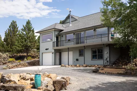 Exterior - 22310 Sweetgrass Dr, Bend, OR 97702 photo 11 of 27