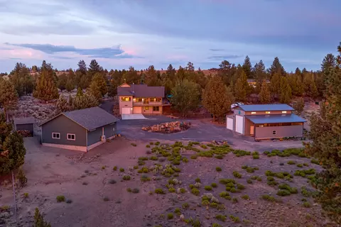 22310 Sweetgrass Dr, Bend, OR 97702