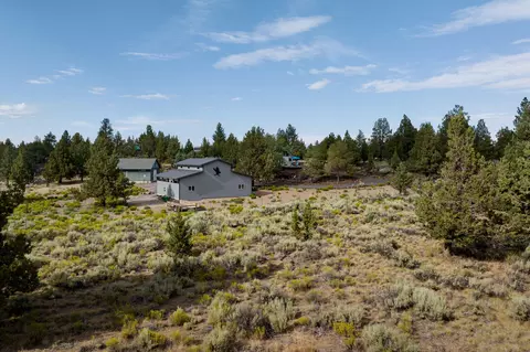 Exterior - 22310 Sweetgrass Dr, Bend, OR 97702 photo 27 of 27