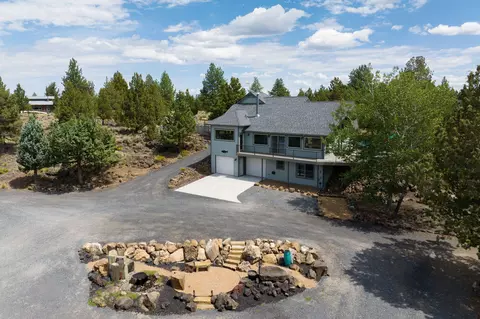 Exterior - 22310 Sweetgrass Dr, Bend, OR 97702 photo 12 of 27