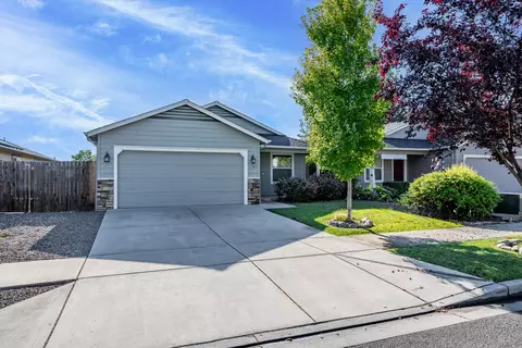 1163 Peachwood Ct, Medford, OR 97501