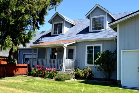 1471 Dowell Rd, Grants Pass, OR 97527