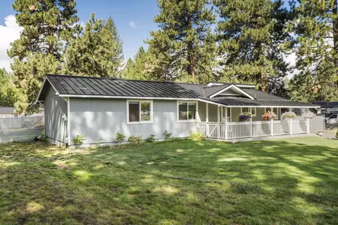 Exterior - 59773 Cheyenne Rd, Bend, OR 97702 photo 3 of 10