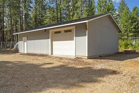 Other - 59773 Cheyenne Rd, Bend, OR 97702 photo 8 of 12
