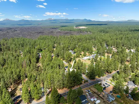 View/Area - 59773 Cheyenne Rd, Bend, OR 97702 photo 2 of 2