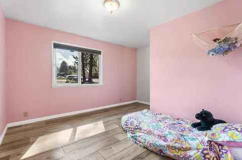 Bedroom - 59773 Cheyenne Rd, Bend, OR 97702 photo 1 of 6