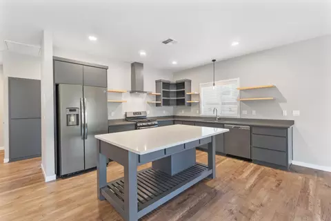 822 NW Cooke Ave, Grants Pass, OR 97526 photo 5