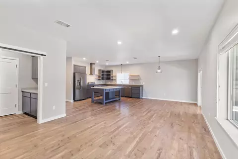 822 NW Cooke Ave, Grants Pass, OR 97526 photo 10