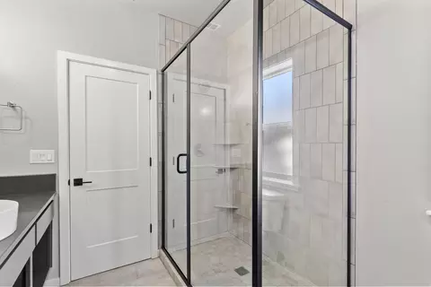 822 NW Cooke Ave, Grants Pass, OR 97526 photo 18