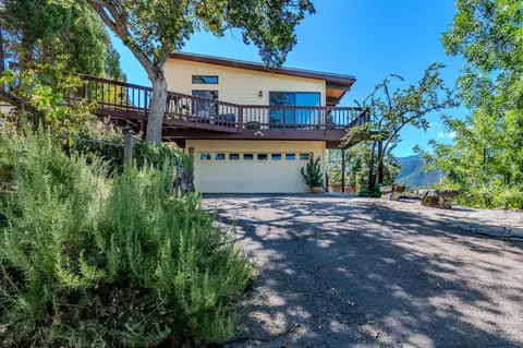 2850 Quail Run Rd, Talent, OR 97540