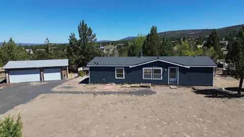 5860 SE Davis Loop, Prineville, OR 97754