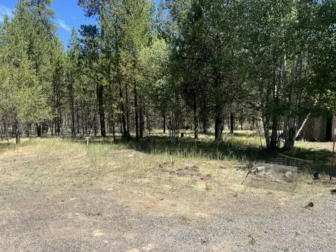 Exterior - 52208 Elderberry Ln, La Pine, OR 97739 photo 6 of 9