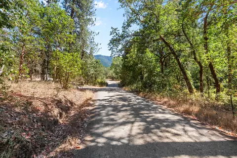 0 Hogan Rd, Applegate, OR 97530 photo 3