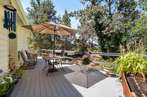 20709 Farenuff Pl #74, Bend, OR 97701