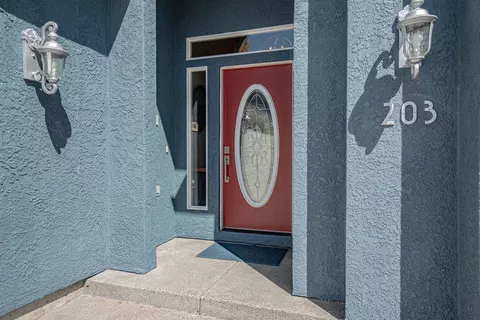 Entry Way - 203 Bellerive Dr, Eagle Point, OR 97524 photo 1 of 2