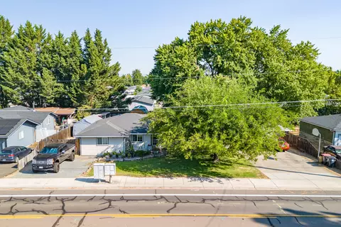 1010 Garfield St, Medford, OR 97501