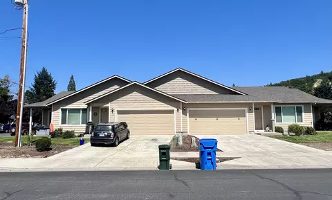 133 Neva St, Eagle Point, OR 97524 photo 11