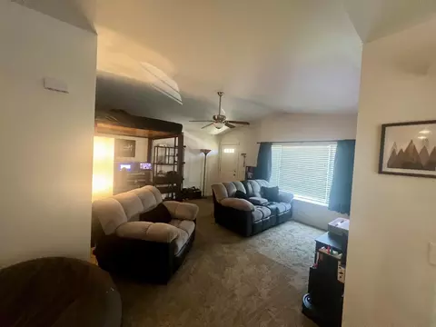 133 Neva St, Eagle Point, OR 97524 photo 3