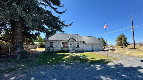 428 N Polk St, Merrill, OR 97633