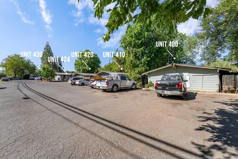 400 402 S Columbus Ave, Medford, OR 97501