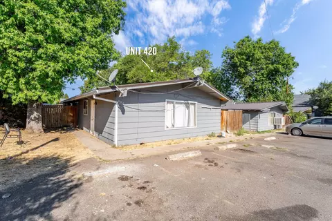 420 422 S Columbus, Medford, OR 97501