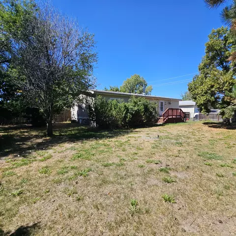 5104 Homedale Rd, Klamath Falls, OR 97603