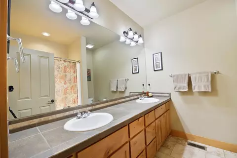 2179 NW High Lakes Loop, Bend, OR 97703 photo 19
