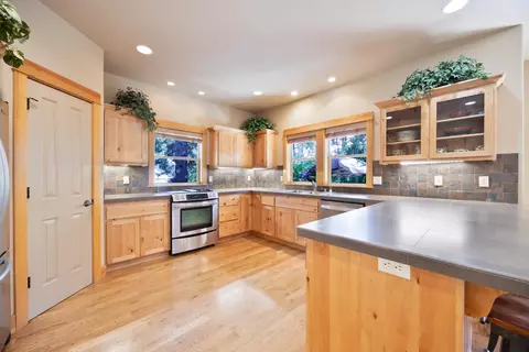 2179 NW High Lakes Loop, Bend, OR 97703 photo 13