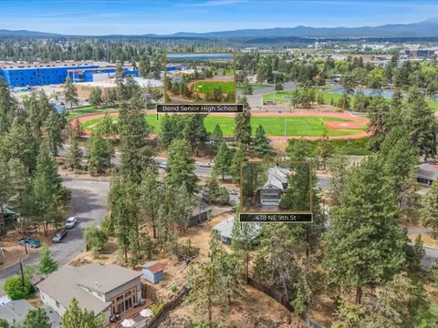 View/Area - 438 NE 9th St, Bend, OR 97701 photo 12 of 16