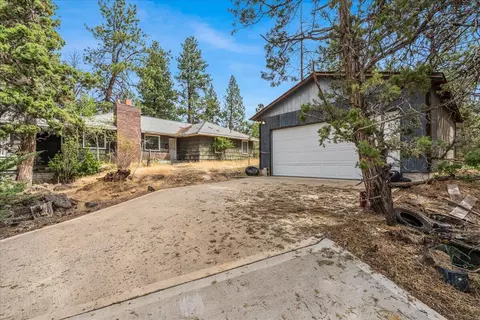 Exterior - 438 NE 9th St, Bend, OR 97701 photo 6 of 6
