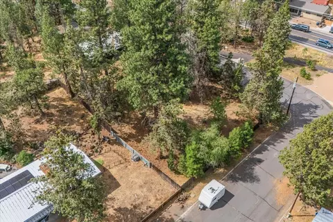 View/Area - 438 NE 9th St, Bend, OR 97701 photo 6 of 16
