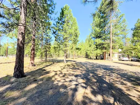Exterior - 1225 Hackett Dr, La Pine, OR 97739 photo 10 of 11