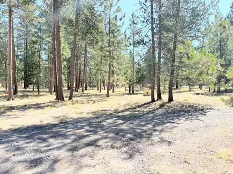 Exterior - 1225 Hackett Dr, La Pine, OR 97739 photo 11 of 11