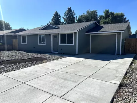 3150 SW Pumice Ave, Redmond, OR 97756