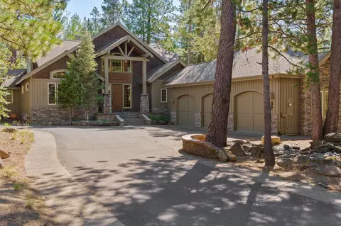 Exterior - 58026 Kinglet Rd, Sunriver, OR 97707 photo 2 of 7