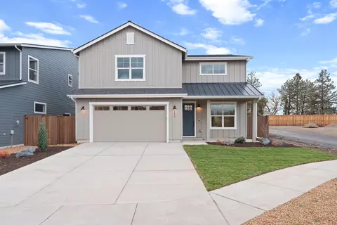 2111 SW 43rd St #LOT 13, Redmond, OR 97756