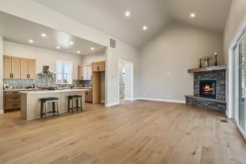 65299 85th St, Bend, OR 97703 photo 11