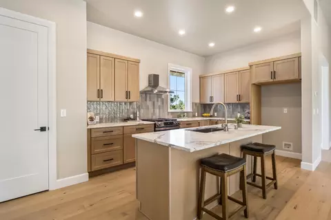65299 85th St, Bend, OR 97703 photo 16