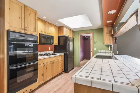 1115 NE Burnside Ave, Bend, OR 97701 photo 10