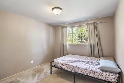 1115 NE Burnside Ave, Bend, OR 97701 photo 20