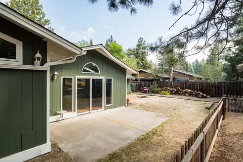 1115 NE Burnside Ave, Bend, OR 97701 photo 31