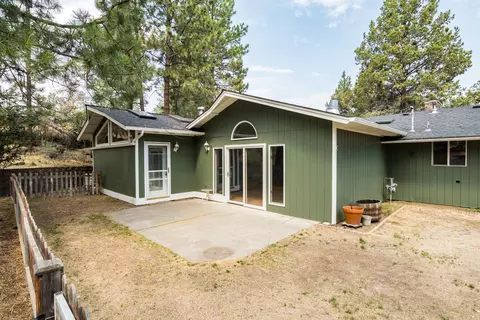 1115 NE Burnside Ave, Bend, OR 97701 photo 29