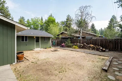 1115 NE Burnside Ave, Bend, OR 97701 photo 37