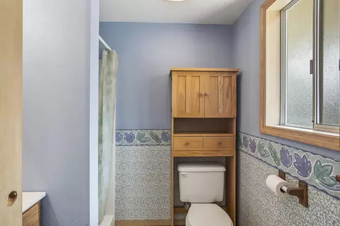 1115 NE Burnside Ave, Bend, OR 97701 photo 19